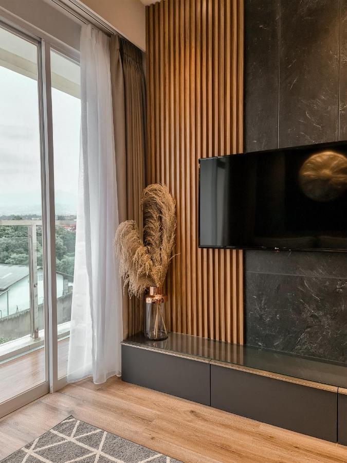 R30 Apartemen Gateway Pasteur 2Br Daymentroom Μπαντούνγκ Εξωτερικό φωτογραφία